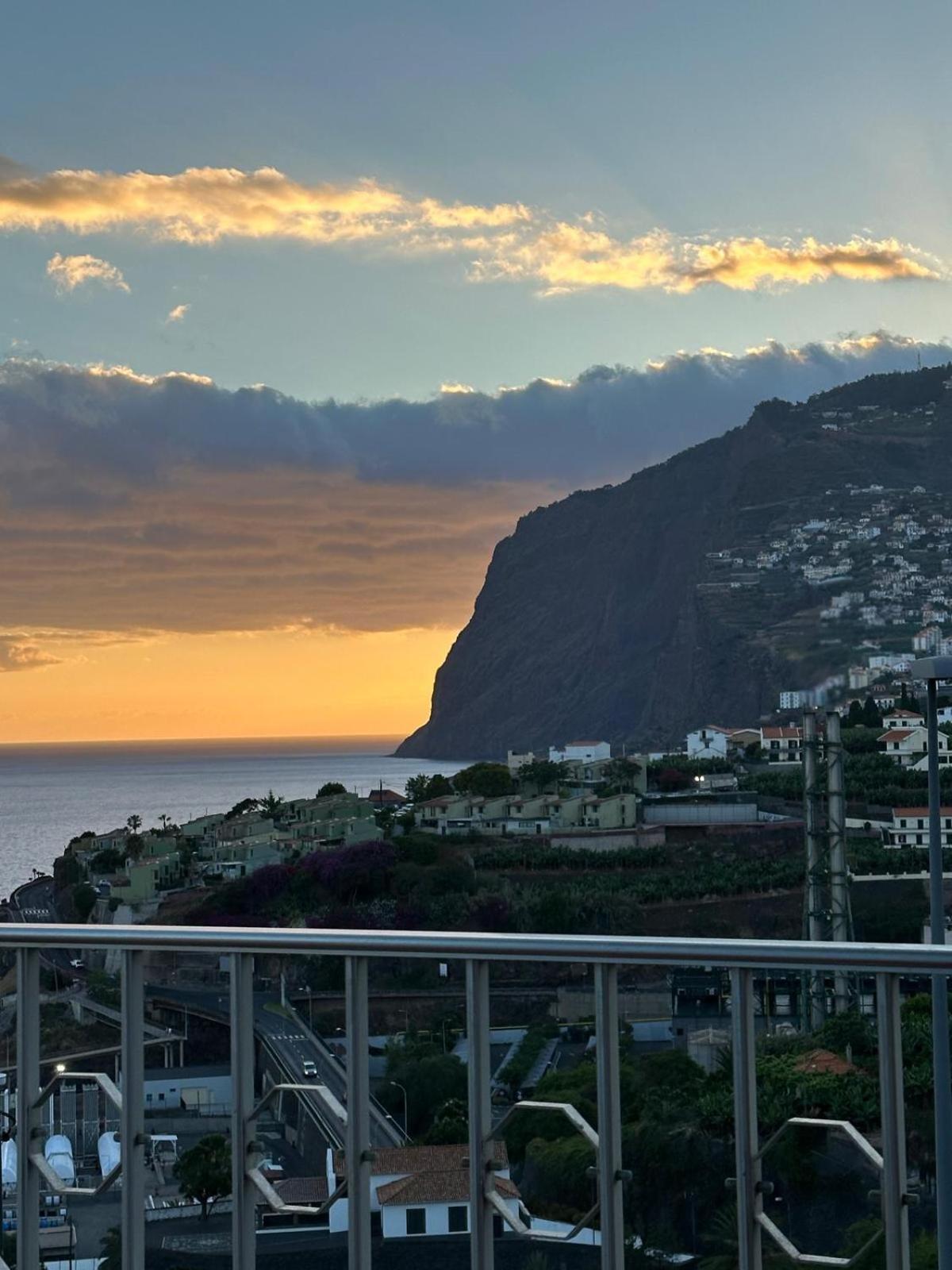 Oasis Suites - Funchal Экстерьер фото
